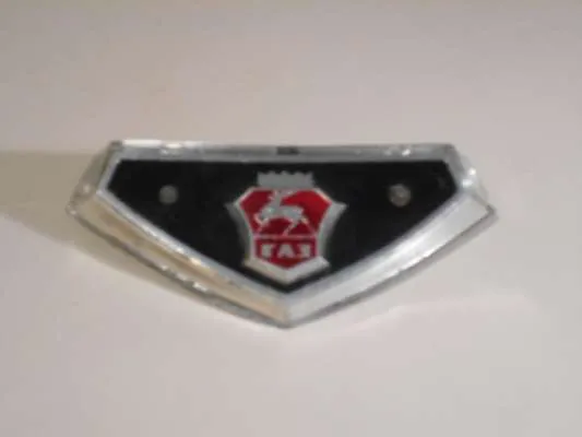 Kühleremblem Wolga GAZ 24